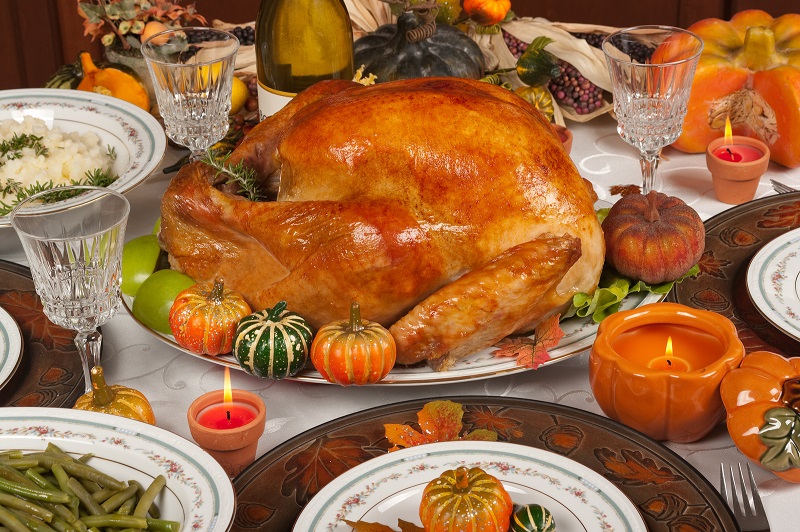 Four Tips for Hosting an Amazing Thanksgiving Dinner 